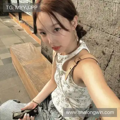 郜芬舒